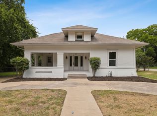 611 N Main St, Farmersville, TX 75442
