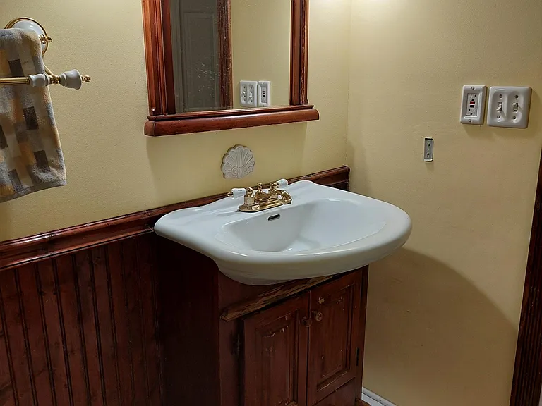 35 Ableman Ave #C — Photo 8
