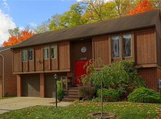 6328 Pleasant St, South Park, PA
