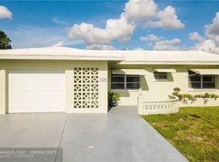 5716 NW 85th Ave, Tamarac, FL 33321