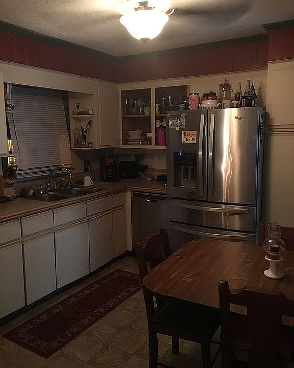 1st image of 2934 Academy St