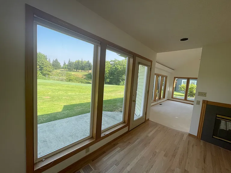 1055 Indian Creek Rd — Photo 16