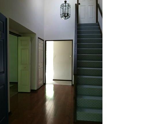 4th image of 601 Levering Ln
