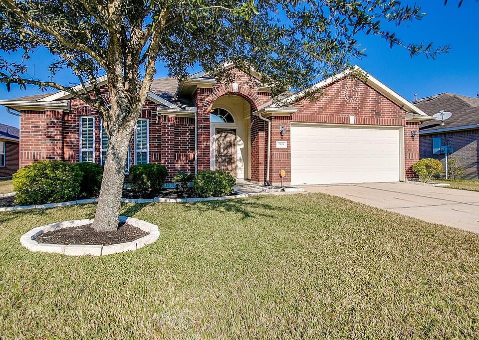 1st image of 2028 Sandy Bank Ln