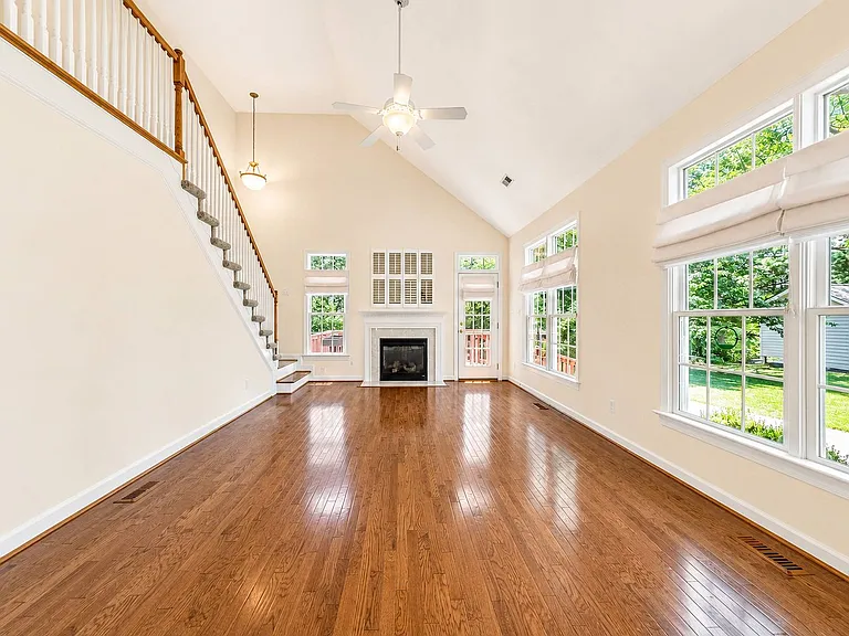 3948 Penzance Pl — Photo 7