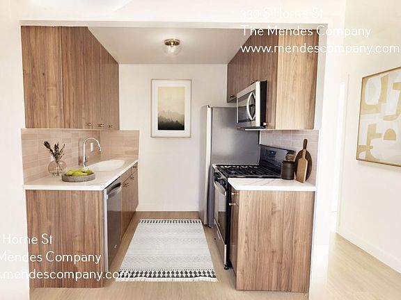 3rd image of 330 S Horne St #2