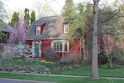 Quiet street in east College Heights