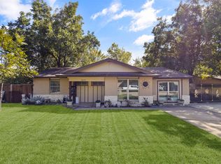 2820 Sequoia Ln, Arlington, TX 76010