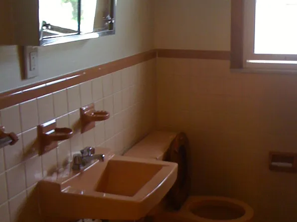 66 Wyckoff St APT 2F, New Brunswick, NJ 08901