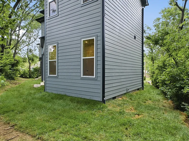 1703A Jeans Ct — Photo 41