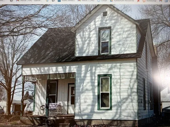 409 Maple St, Seaton, IL 61476