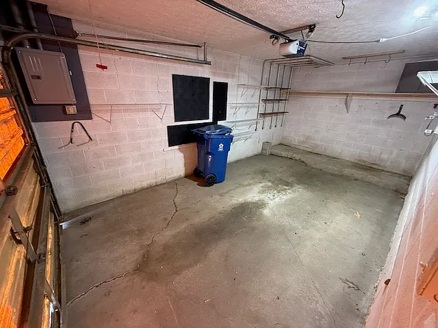 2115 Penguin Ave — Photo 9