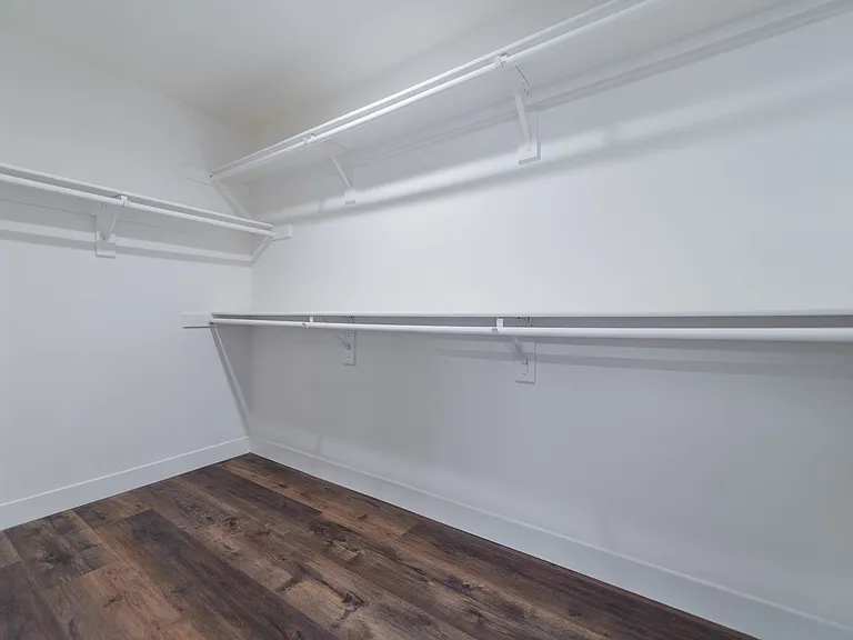 6016 W Beachwood Ln — Photo 46