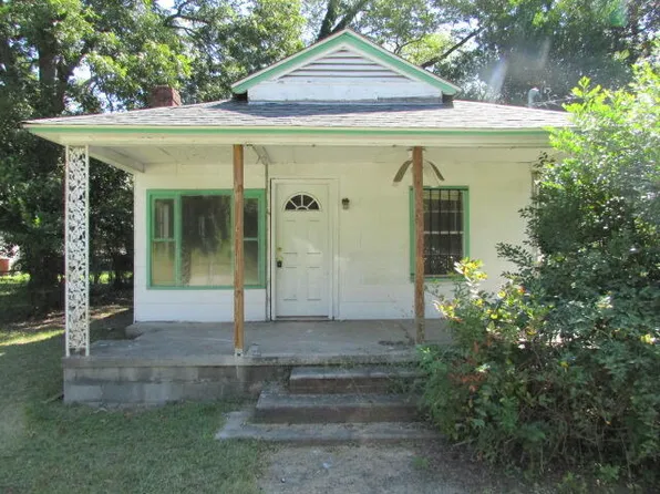 705 S Main St, Sumter, SC 29150