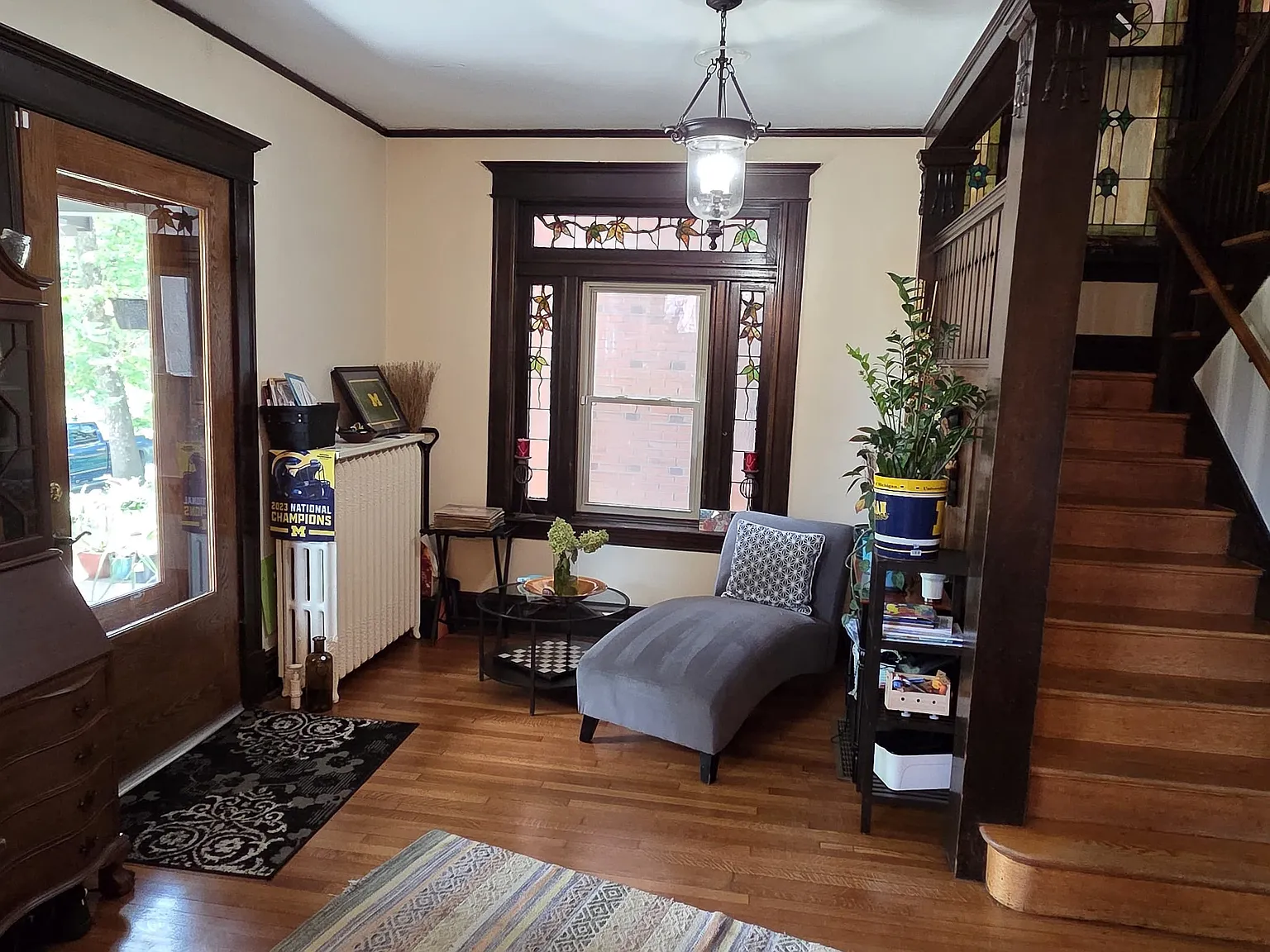 5 bed, 2557 sqft, $4,800 — Photo 4