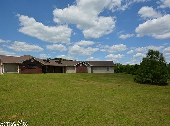 3rd image of 216 Fleetwood Dr