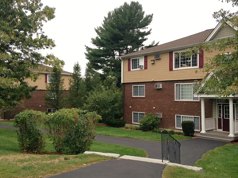 Eagles Landing — Photo 7