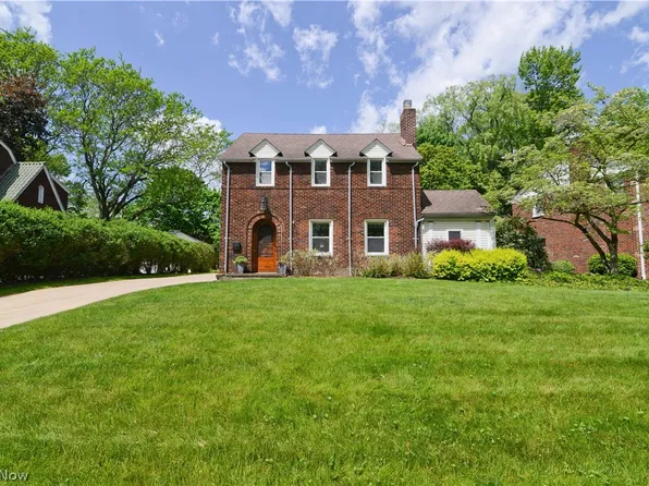 458 Glacierview Dr, Youngstown, OH 44509