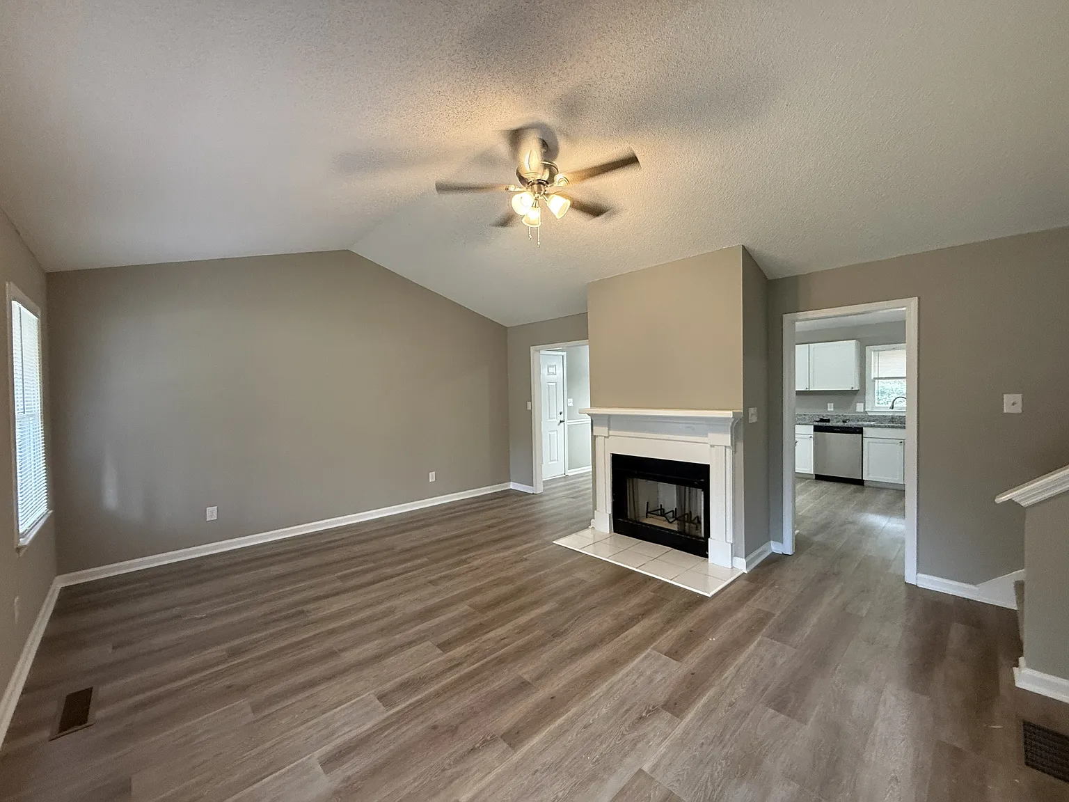 106 Pheasant Run - 1 — Photo 2