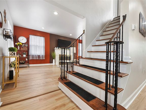 2nd image of 1315 Bower Hill Rd