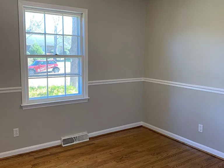 5303 Ainsworth Dr — Photo 11