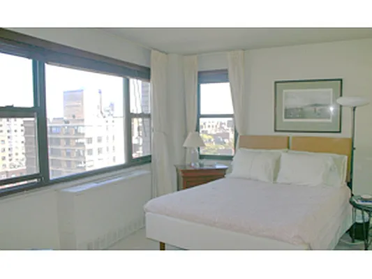 Sold by Corcoran | media 25