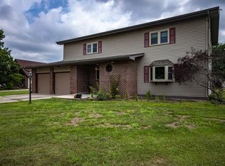 66424 Hartzler Blvd, Goshen, IN 46526
