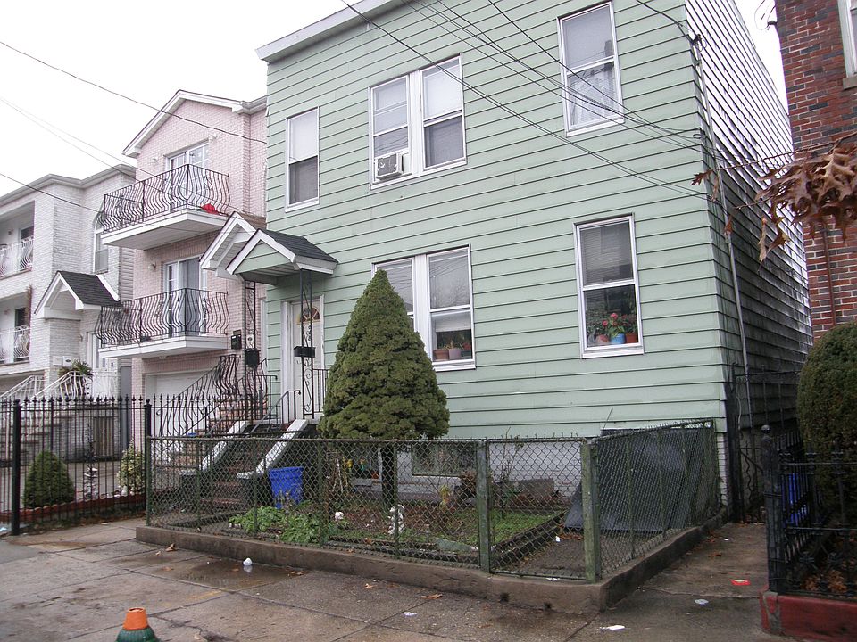 View of front of house.