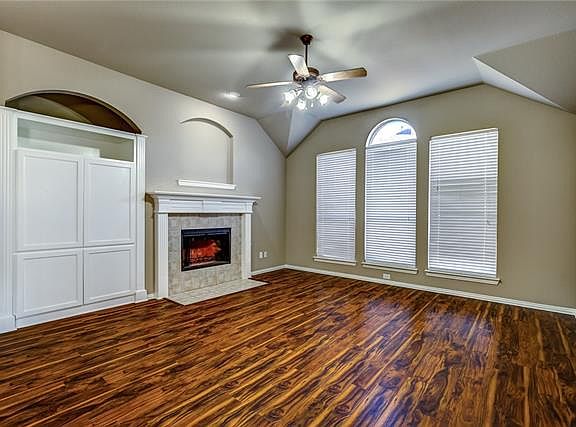 4th image of 7102 Melton Dr