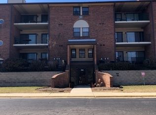 740 Weidner Rd APT 104, Buffalo Grove, IL 60089
