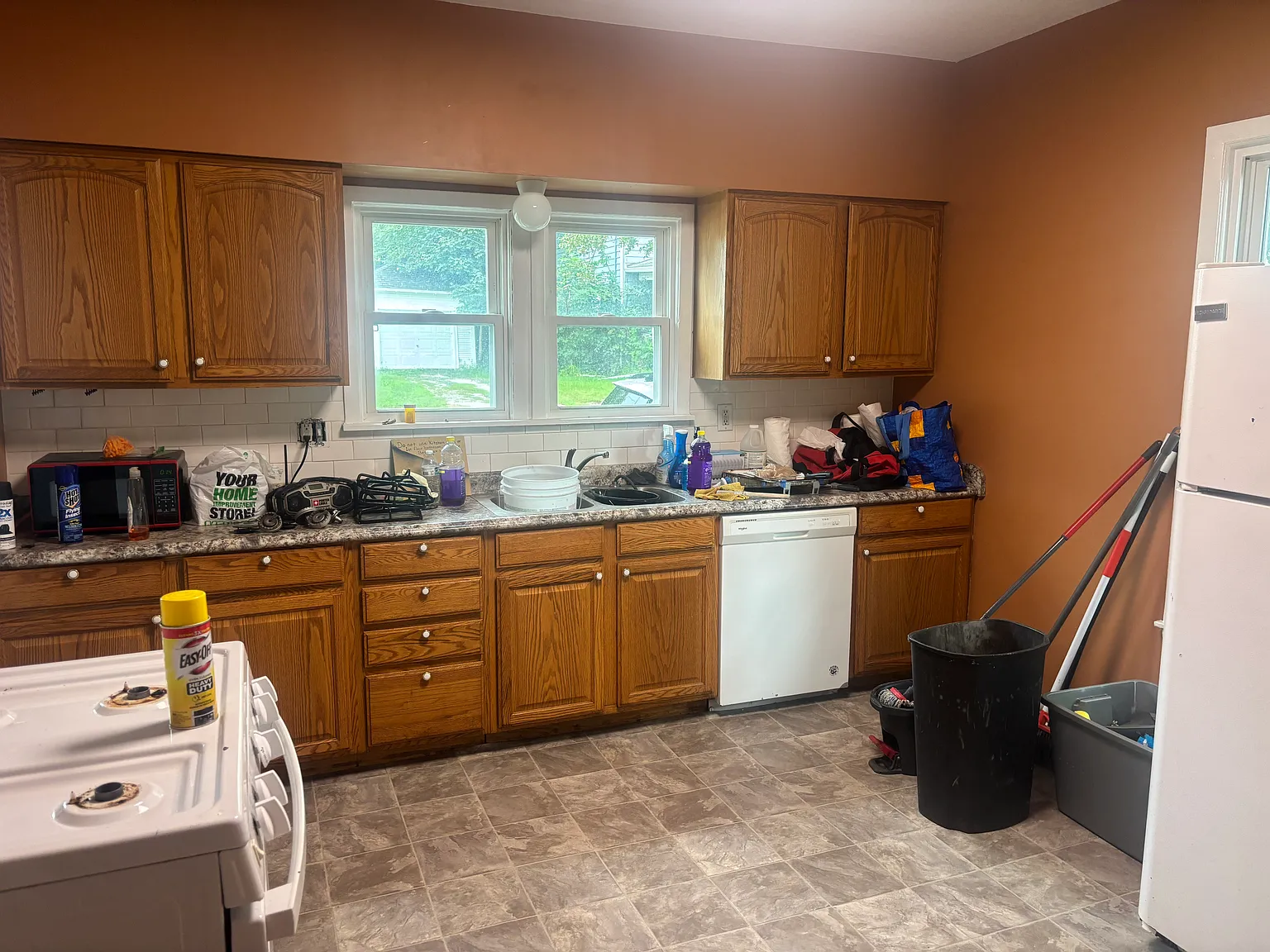 4 bed, 1688 sqft, $1,650 — Photo 3