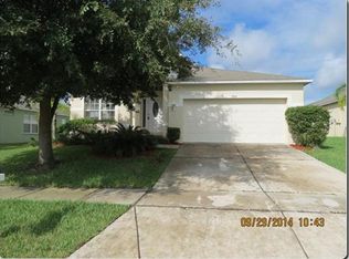 7854 Merchantville Cir, Zephyrhills, FL 33540