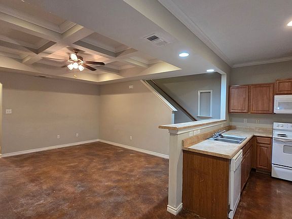 4th image of 5011 Summit Pass APT 3