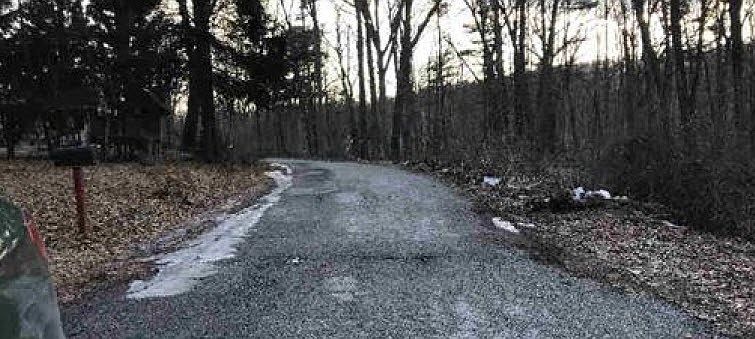 2nd image of 14 Alamoosook Rd
