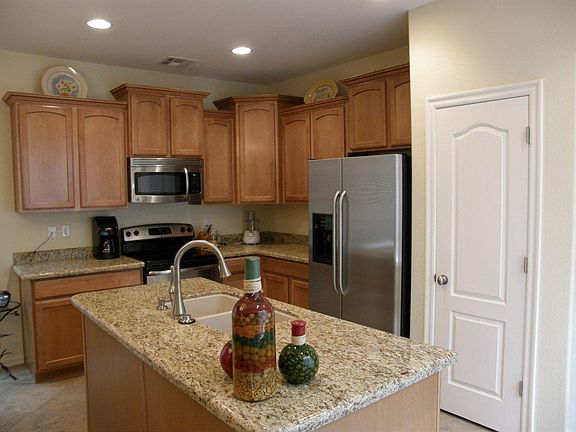4th image of 14552 W Maui Ln