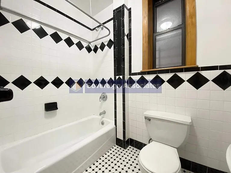 81 Cabrini Blvd #2 — Photo 6