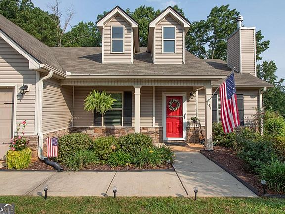 4th image of 141 Conifer Ct