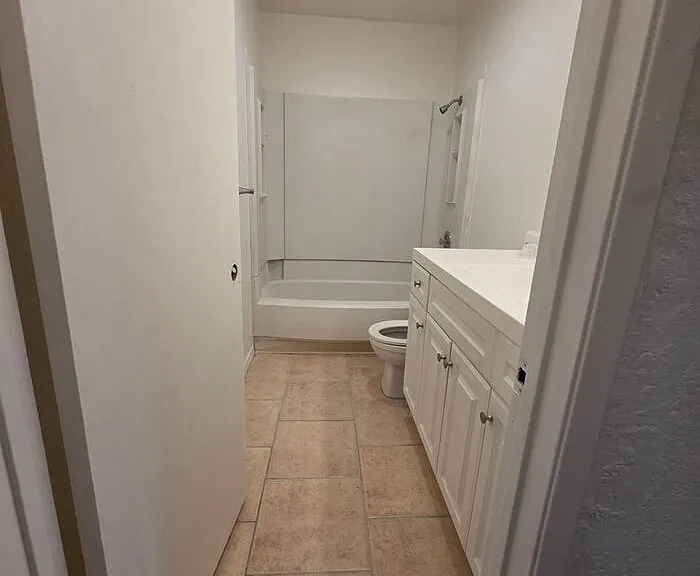 5315 Santa Margarita St #7 — Photo 10
