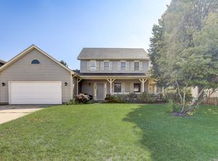 3209 W Bretons Dr, McHenry, IL 60050