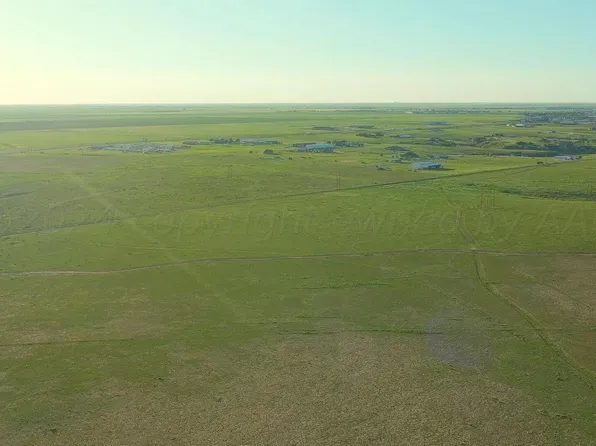 270 Sunrise Rdg, Dumas, TX 79029