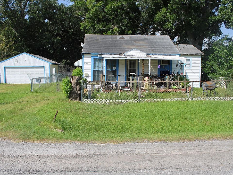 1st image of 4402 3rd St