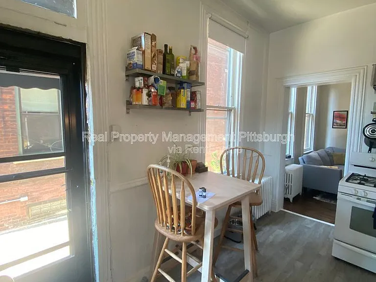 207 S Millvale Ave #1 — Photo 6
