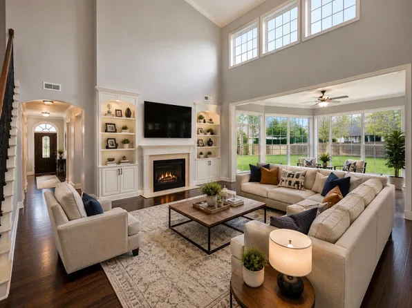 4244 Mooncoin Way, Lexington, KY 40515