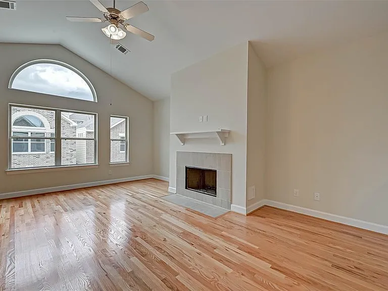 11609 Main Cypress Dr — Photo 8