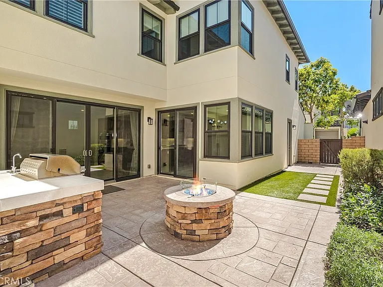 6795 Solterra Vista Pkwy — Photo 15