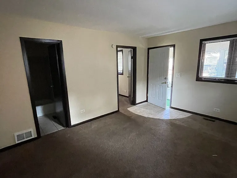 718 Myrtle St — Photo 15