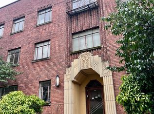 105 Ward St #105, Seattle, WA 98109