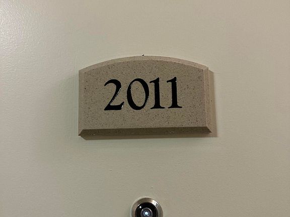 3rd image of 400 E Bay St Suite 2011