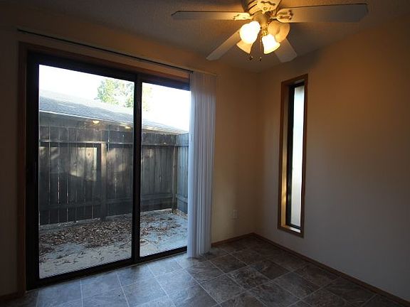 5th image of 3107 NE Whitman Ave