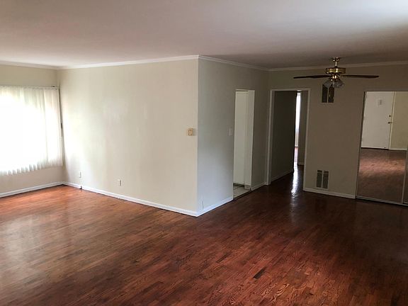 2nd image of 7607 Fountain Ave APT 5